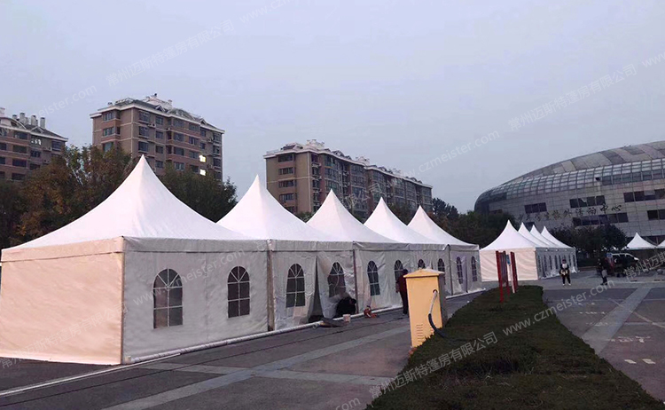 小型尖頂篷房 小型尖頂篷房